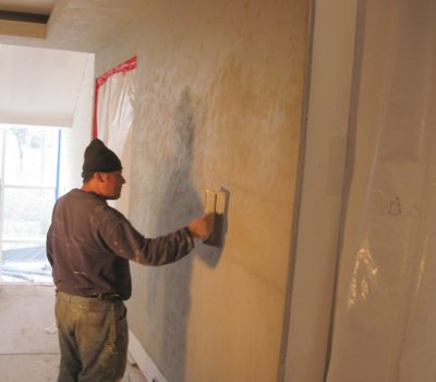 Rich color and texture plaster in McLean, Virginia