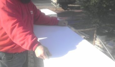 cap is covered with aluminum