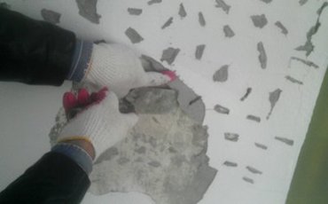 mortar was easily scraped off