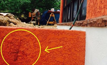 Peace symbol hidden in the texture.