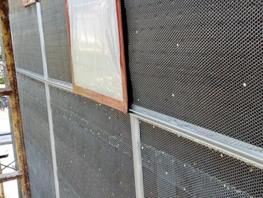 Aluminum channel screed