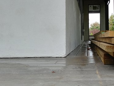 Finished wall showing gap.