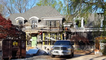 Color_stucco_house_in_Bethesda