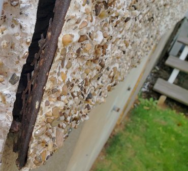 Chimney shows years of deterioration in Alexandria, Virginia