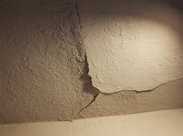 Plaster ceiling about to fall in Arlington, VA