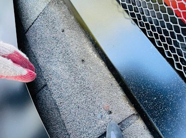 They apparently re-used the original apron flashing.