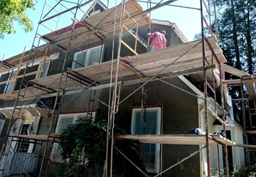 acrylic bonding admixture.