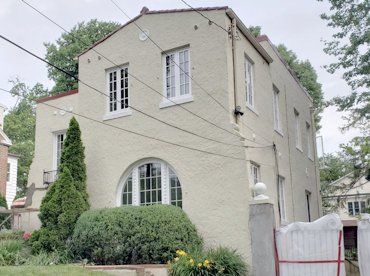 Spanish texture in Chevy Chase