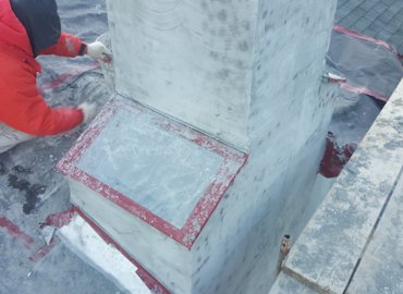 Flagstone shoulders