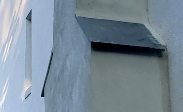 Finished chimney showing the shoulders