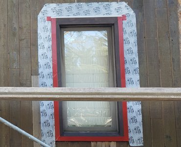 Windows can't leak sealed with protecto wrap.