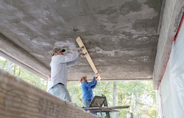 Ceiling is rodded off.