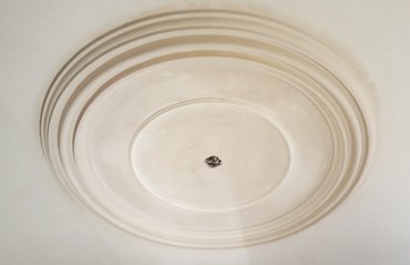 Ornamental_plaster_ring_in_Baltimore_MD