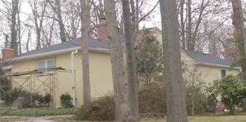 Color stucco house looks like new