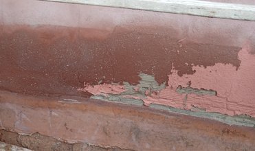 A view of the bottom showing how the mortar was dissolving