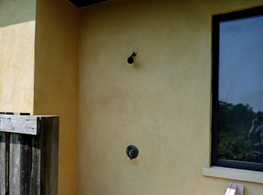 stucco house should have an outdoor shower
