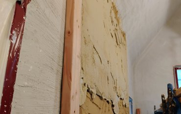 We don't use perlite basecoat plaster.