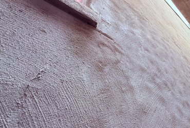 Cement mortar is mixed with flexcon, an acrylic bonding admixture.