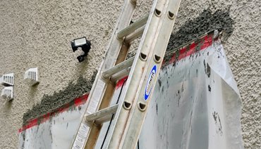 100 year old townhouse looks like new