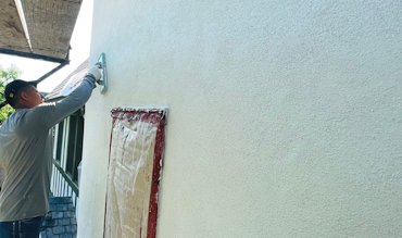 Finish coat is white portand cement, lime, and white silica sand.