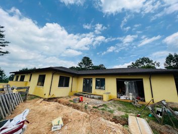 Color cement stucco house in Rappahanock County, Virginia