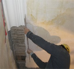 Ceiling is filled with metal lath and moulding plaster and lime