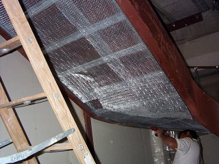 Self-furring metal lath