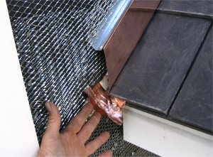 Kick out flashing