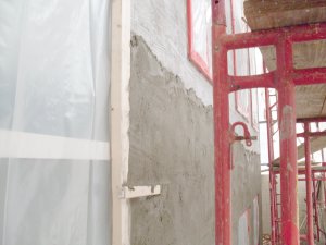 lasts longer without metal trim