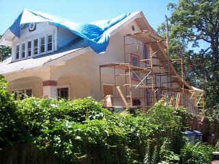 Portland cement finish has
                screened yellow sand and coarse amber colored
                sandblasting sand