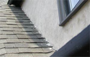 original
              mortar was put on tight to the roof