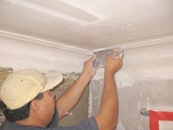 The miters , or inside corners, are done with what else? a miter rod
