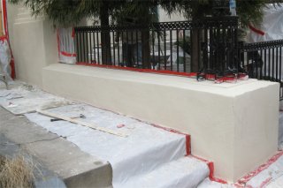 Knee wall finished